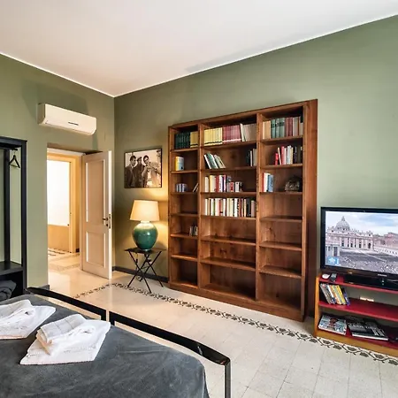 Apartment Luxury Colosseum *